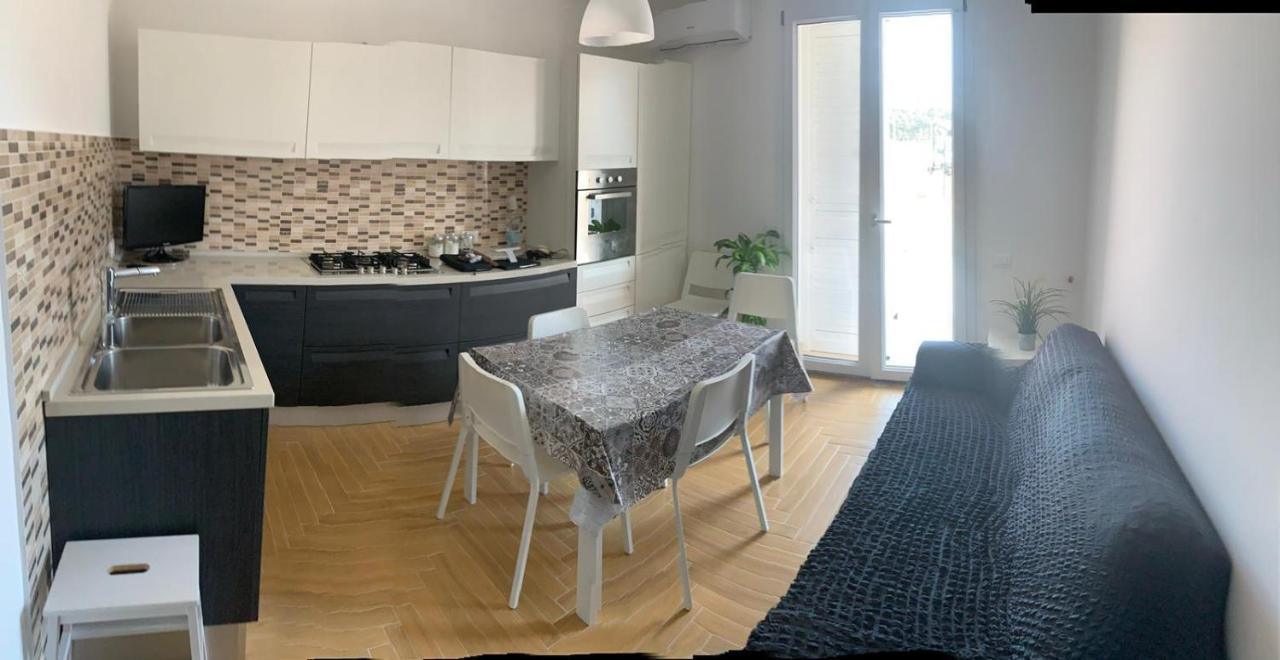 Le Case Vacanze Di Federico Terrasini Exteriör bild